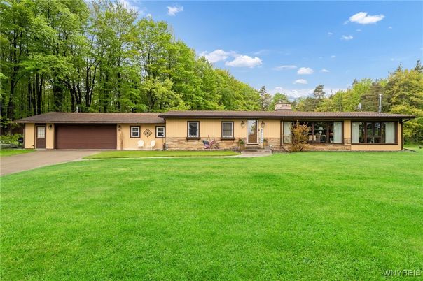 Attached, Backyard, Exterior, Facade, Ranch
