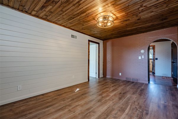 Empty room, Interior, Stone Walls, Wooden Ceilings, Wood Texture Flooring