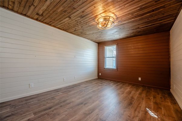 Empty room, Interior, Wooden Ceilings, Wood Texture Flooring, Wooden Walls
