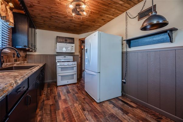 Interior, Kitchen, Wooden Ceilings, Wood Texture Flooring