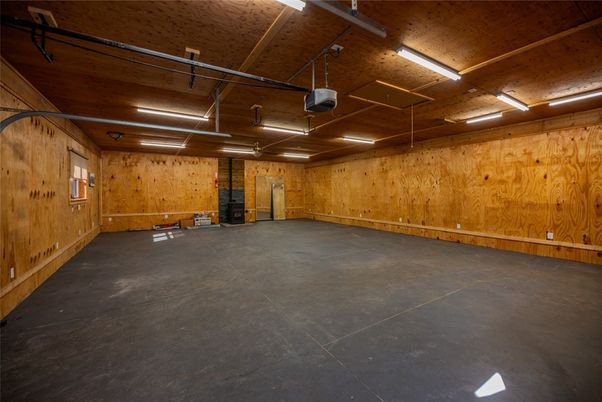 Garage, Interior, Wooden Walls
