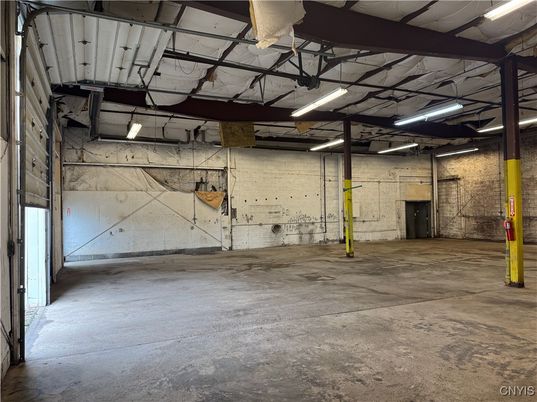 Garage, Interior, Stone Walls