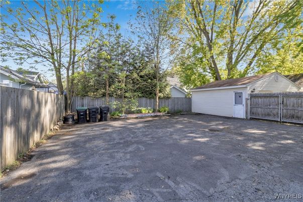 Backyard, Detached Garage, Exterior