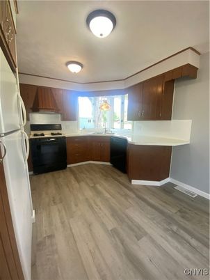 Interior, Kitchen, Wood Texture Flooring
