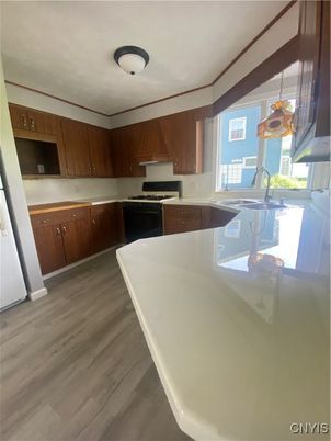 Interior, Kitchen, Pendant Lights, Wood Texture Flooring