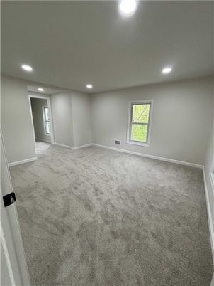 Empty room, Interior, Recessed Lighting