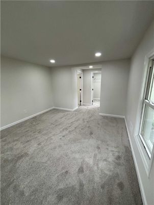 Empty room, Interior, Recessed Lighting