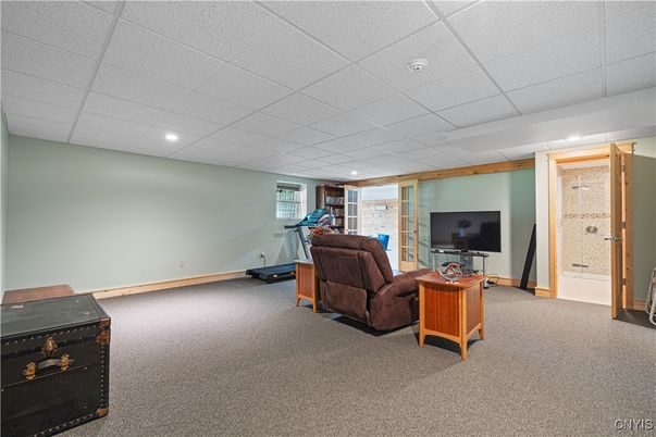 Fitness Equipment, Interior, Recessed Lighting