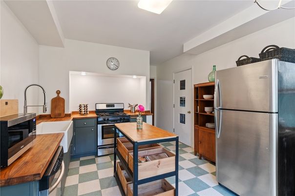 Interior, Kitchen, Stainless Steel Appliances