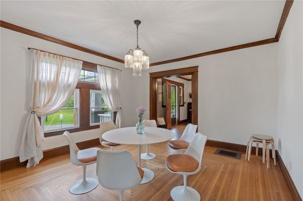 Chandelier, Dining room, Interior, Wood Texture Flooring