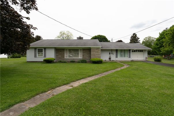Attached, Backyard, Exterior, Facade, Cape Cod