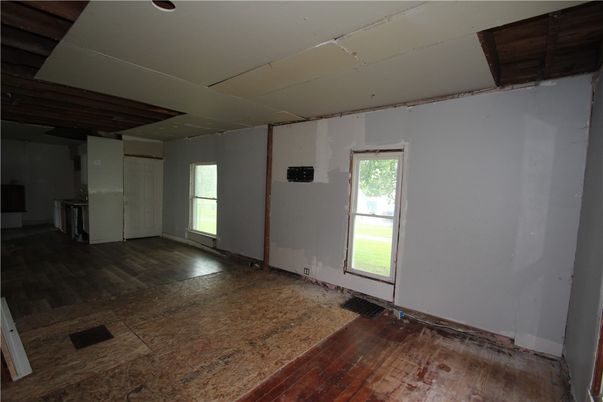 Empty room, Interior, Wooden Beams, Wood Texture Flooring