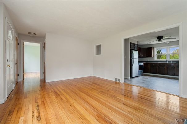 Empty room, Interior, Kitchen, Wood Texture Flooring
