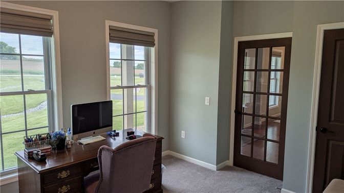 Home Office, Interior