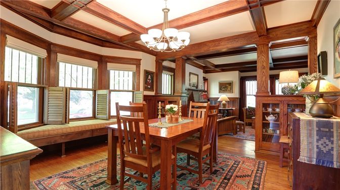 Chandelier, Dining room, Interior, Wooden Beams, Wood Texture Flooring