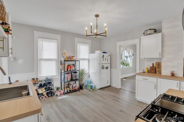 Interior, Kitchen, Pendant Lights, Wood Texture Flooring