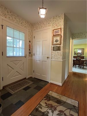 Dining room, Interior, Wood Texture Flooring