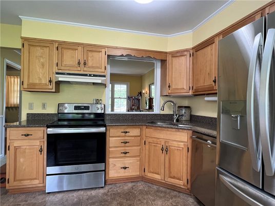 Interior, Kitchen, Stainless Steel Appliances