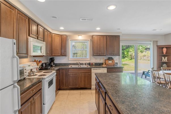 Interior, Kitchen, Recessed Lighting
