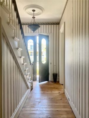 Interior, Pendant Lights, Wood Texture Flooring