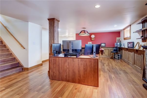 Home Office, Interior, Recessed Lighting, Wood Texture Flooring
