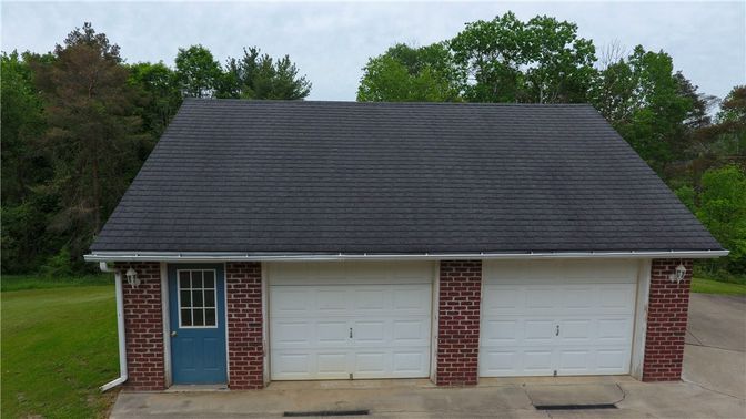 Attached, Exterior, Facade, Brick Facade, Cape Cod