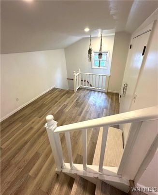 Interior, Pendant Lights, Recessed Lighting, Wood Texture Flooring
