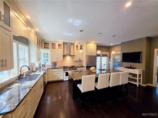 Interior, Kitchen, Pendant Lights, Recessed Lighting, Wood Texture Flooring