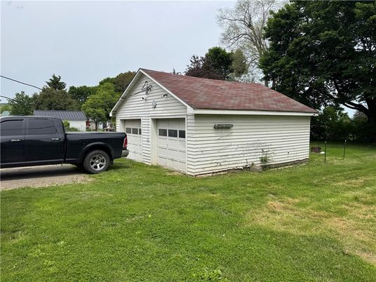 Backyard, Detached Garage, Exterior