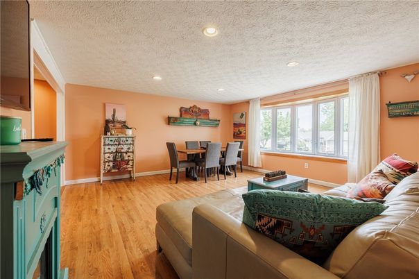 Dining room, Interior, Living room, Recessed Lighting, Wood Texture Flooring