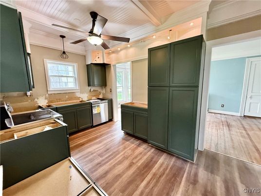 Interior, Kitchen, Recessed Lighting, Wood Texture Flooring