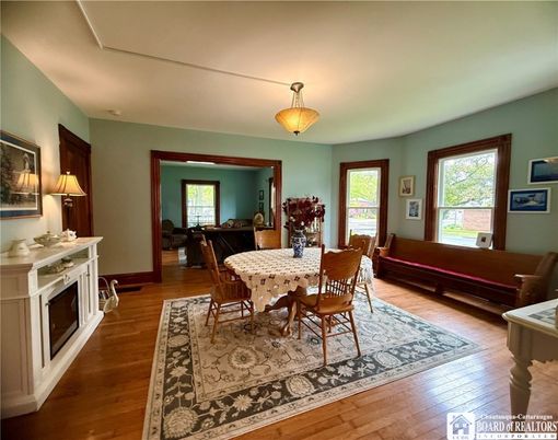 Dining room, Interior, Wood Texture Flooring