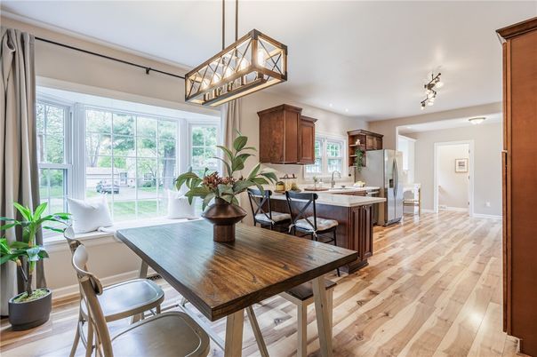 Dining room, Interior, Kitchen, Pendant Lights, Recessed Lighting, Wood Texture Flooring