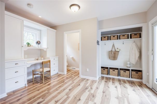 Home Office, Interior, Recessed Lighting, Wood Texture Flooring