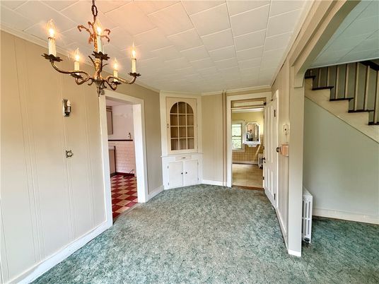 Chandelier, Empty room, Interior
