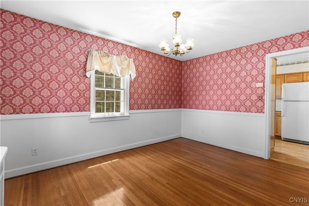 Chandelier, Empty room, Interior, Wood Texture Flooring