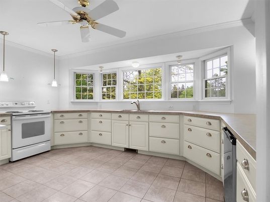 Interior, Kitchen, Pendant Lights