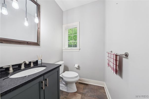 Bathroom, Interior, Pendant Lights