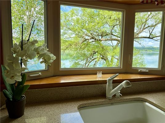 Interior, Water