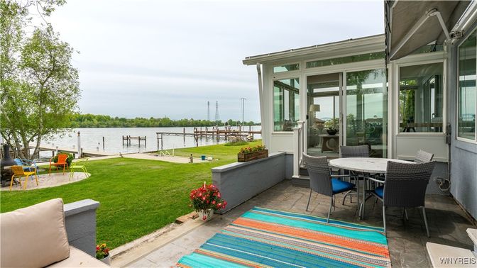 Backyard, Exterior, Water