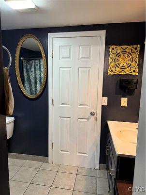 Bathroom, Interior
