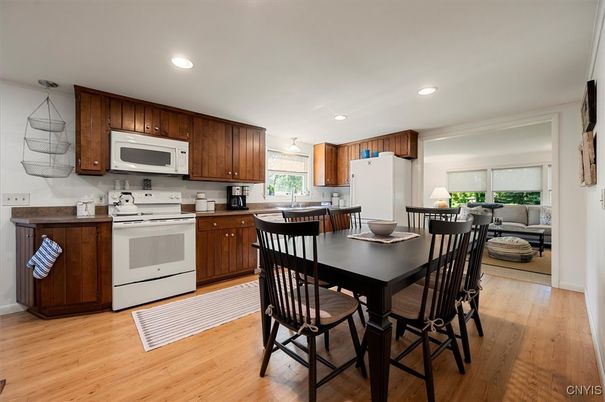 Dining room, Interior, Kitchen, Recessed Lighting, Wood Texture Flooring