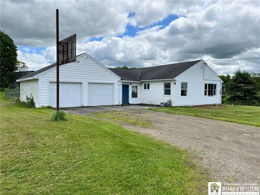 Attached, Backyard, Exterior, Facade, Ranch