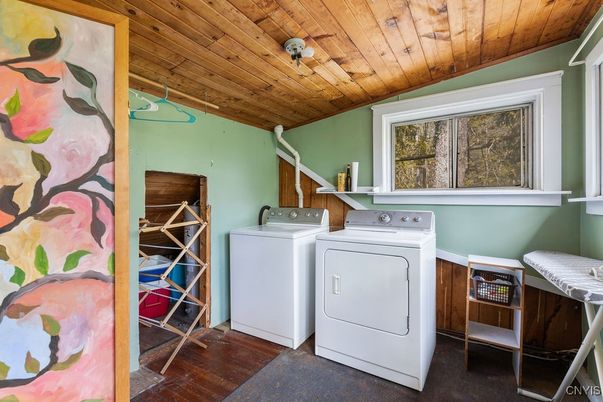 Interior, Washer, Wooden Ceilings