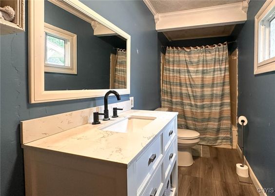 Bathroom, Interior, Wood Texture Flooring