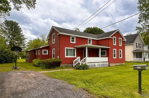 Backyard, Exterior, Facade, Log Home