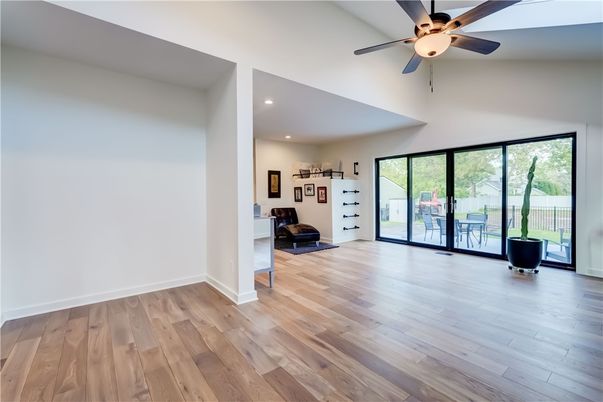 Empty room, Interior, Recessed Lighting, Wood Texture Flooring