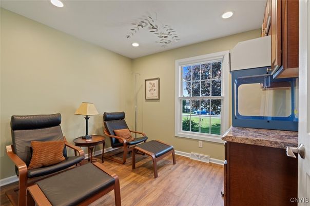 Interior, Recessed Lighting, Wood Texture Flooring