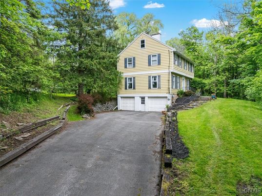 Attached, Backyard, Exterior, Facade, Queen Anne Victorian