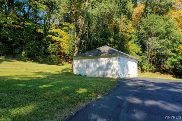 Backyard, Detached Garage, Exterior